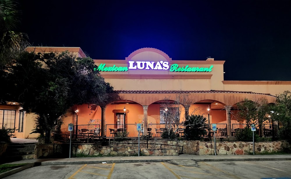 Luna’s Mexican Restaurant